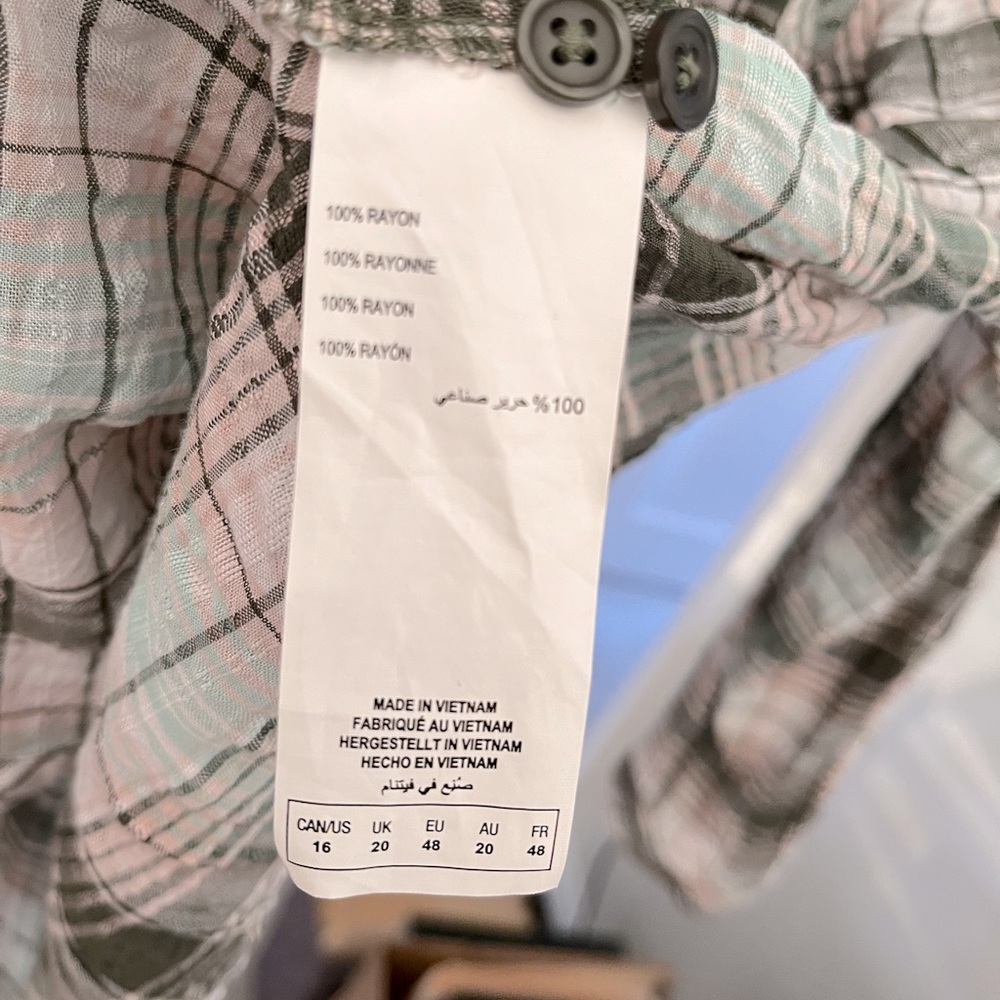 Love & Legend Plaid Long-Sleeve, button down shirt, Size 16, EUC - Picture 9 of 10